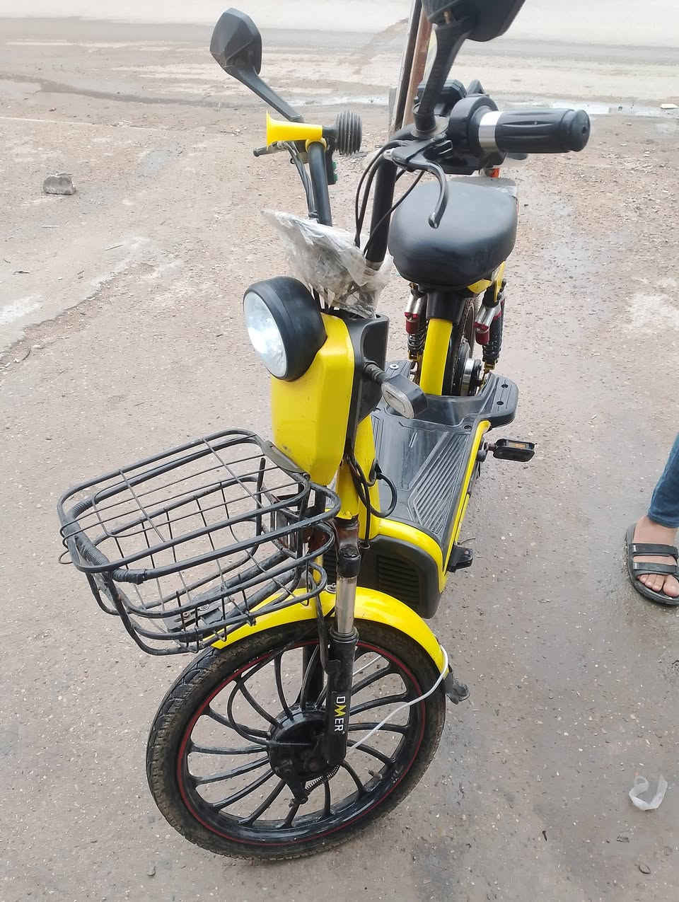 دراجه شحن للبيع
350الف العنوان الشماعيه مقبل دائره الكهرباء


**إذا كنت صاحب هذا الإعلان وتريد حذفه لأي سبب، رجاءا أرسل رسالة إلى الدعم الفني**