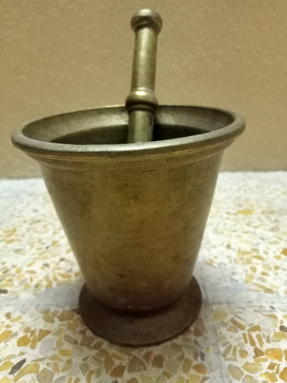 للبيع   الوزن بالصورة 
سعر 75  مكاني الايسر


**إذا كنت صاحب هذا الإعلان وتريد حذفه لأي سبب، رجاءا أرسل رسالة إلى الدعم الفني**