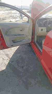 سلام عليكم شيري فلاوين موديل 13 رقم بغداد مشروع وطني سعر٢٩وبيهه مجال حك جيه عنوان ميسان كميت ***********
