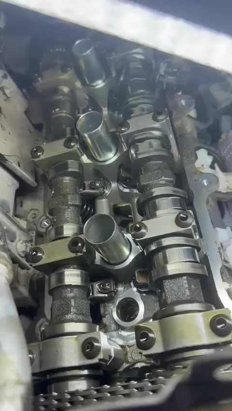 الحمدلله 
الزباين هم يصورون ويرسلون فيديوهات 
هذا المحرك لسيارة ماشية ١٠٠كم وطيلة هذه الفترة تستخدم زيت بيل
وهذه نظافة المحرك بعده بالچيس
Www.bell-1.com


**إذا كنت صاحب هذا الإعلان وتريد حذفه لأي سبب، رجاءا أرسل رسالة إلى الدعم الفني**