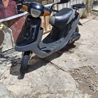 دراجه بطه للبيع السعر 300 وبيها مجال حق الجيه دراجه مقفوله كفاله عامه ...