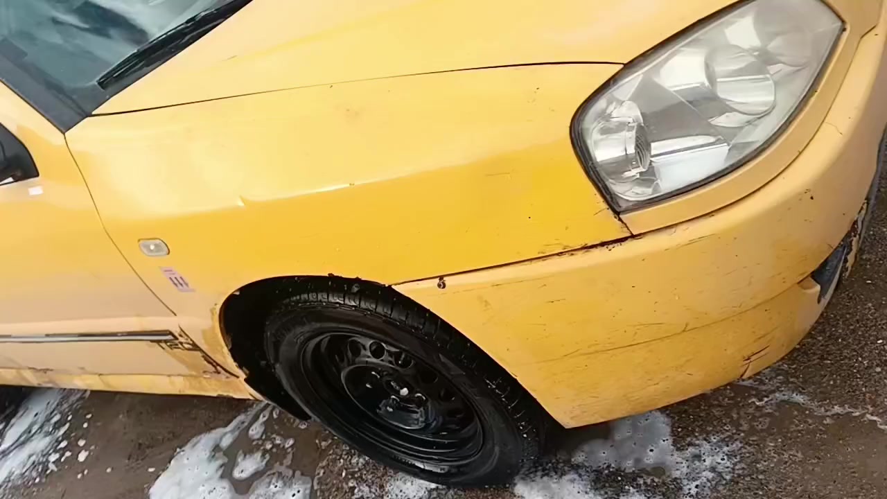 سلام عليكم شيري كوين موديل 10مكان بغداد السعر 23بيهه مجال البيع ومراوس ***********
