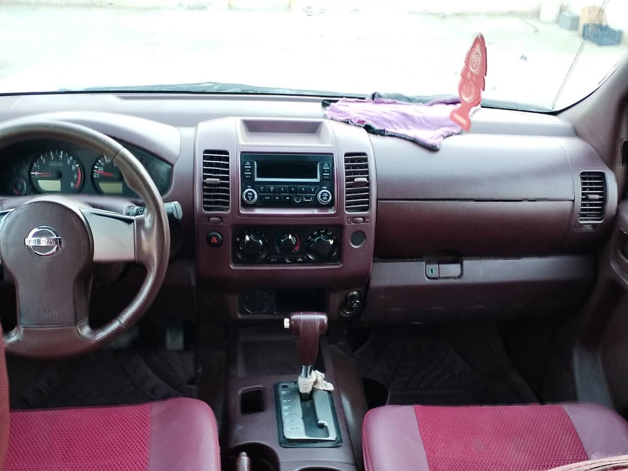 سلام عليكم نيفاره للبيع اوتماتيك بلاد مديل2013رقم بصره  الي يريد الجديد هاذه الجديد سياره مكينه جديده  كير اوتماتيك بلاد   حداده طوبه  كلهه جديده كهربائيات كلهى شغال  تبريد شغال تدفئ  ترايك وين ما يعجبك اطلع سعر 110  مكان الناصريه
***********
