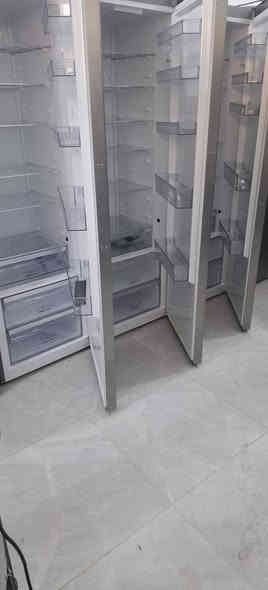 السلام عليكم تتوفر لدينا بالات ماركات أصلية ثلاجات تك سايد تبريد خضروات وفواكه جملة ومفرد للاستفسار مراسله الصفحة او الاتصال ***********
