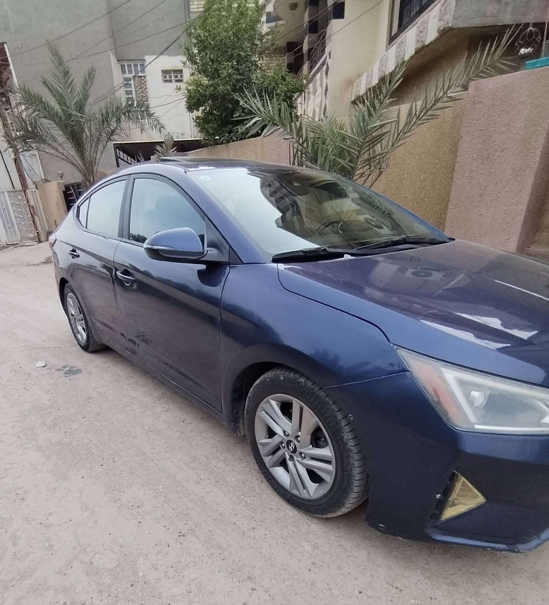 السلام عليكم 
للبيع النترا موديل 2019
 وارد كندي 
ماشية 147 كيلو متر مو ميل حادثه خلفي بسيط 
وبالعراق بيه حادث جاملغ امامي
السياره بدون تبديل وبدون ايرباك 
 المواصفات 
فتحة سقف 
بصمة تشغيل وابواب 
فول تحكم ستيرن  
شاشة اعطال 
رادار امامي 
رادار جانبي 
تحديد مسار  
اشارة بالمري 
تدفئة بالكشتات وبلستيرن 
يعني فول عدا كراسي كهرباء 
السيارة بدون تبديل وبدون ايرباك 
صوره السونار بالمنشور 
محرك 2000 دوش
 كير AT المرغوب
السنوية باسمي 
تحويل مباشر شرط مكاتبة مرورية 
السعر 125 وبيه مجال 
مكاني الدورة حي الشرطة 
للاتصال ***********
