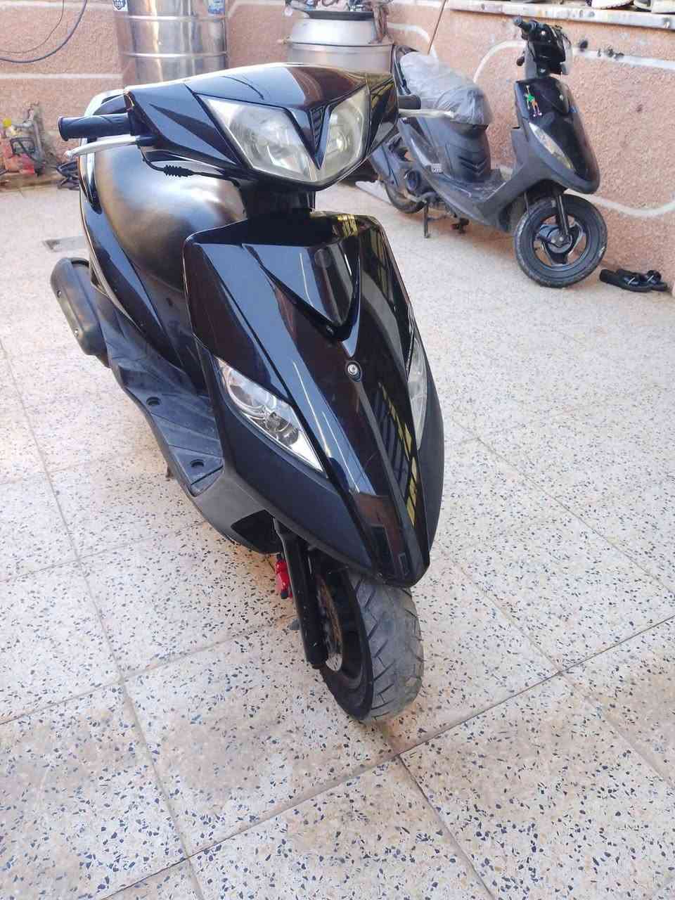 سلام عليكم دراجه البيع ثعلب دراجه نضيفه خير من الله سعر ستميه  وخمسين وبيها مجال الطيب بكان بغداد سيطره الشعب رقم الهاتف  ***********
