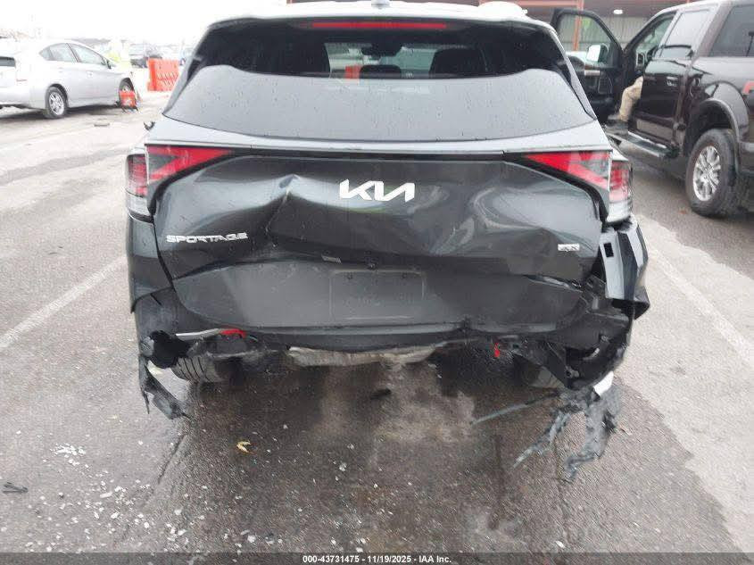 2024  Kia Sportage 🚗
 بيع مباشر: 10,100 $
رقم اللوت: 43731475
🛠️ضرر خلفي والجانب الايسر 
 2.5 لتر  4 سلندر • دفع ‏ كلي                                               
📏   33,893 ميل
💎 مزاودة حضوري أو أونلاين
📦 شحن بحري مضمون
🏢 4 فروع داخل العراق
بغداد • كربلاء • الديوانية • العمارة
📲 واتساب: ***********
