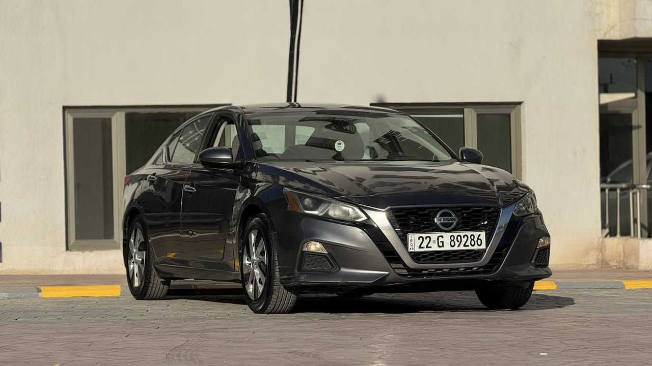 السلام عليكم
نيسان التيما
مديل : 2021 امريكي
ماشية : 39mi الف
حادثها جاملغ وبنيد بدون ايرباك وبيها ملاحظات بسيطة
مواصفات sv فول عدا فتحة
بصمة ترحيب تشغيل عن بعد 
توقف ذاتي قيادة حساسات امامي خلفي 
كامرا خلفية كشنات كهرباء
رادار امامي رادار جانبي رادار خلفي
كروز سرعة مثبت معروف مواصفات sv فول عدا فتحة
مكينة 2400 كير ومحرك مكفولات
رقم اربيل جديد شرط التحويل
العنوان : بغداد القادسية
السعر : $133 بيها مجال
***********
