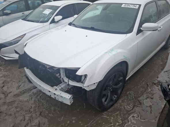 السلام عليكم من رخصت الادمن اوبامه البيع موديل 21 دخول جديد كتاب ضباط بدون حادث بس الدعاميه واكعه وجبت وحده جديده السعر 320ورقه التصال علئ الرقم ‏‪***********‬‏
