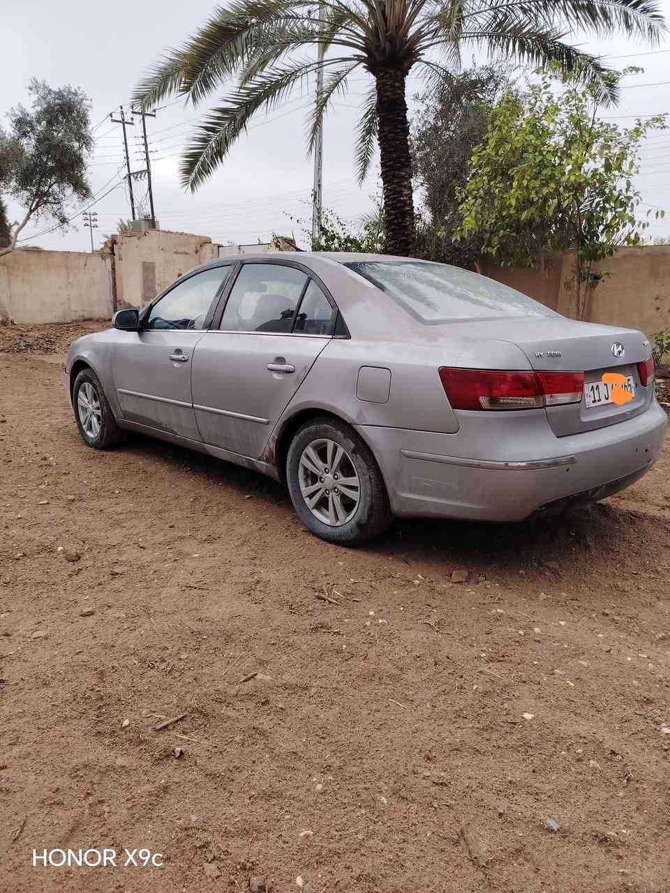 سوناتا 2400 مديل2009 خليجيه فول
محرك كير حداديه  هستوني شادهن
رقم بغداد بأسمي
سياره جاهز من كلشي يرادله صبغ عام جارده
تبديل قماره وبنيد
حادثها بل قماره وجملغ الخلفي
شواصي مكفوله دواخل مكفوله
مكاني النجف ***********
السعر 90وبيها مجال
