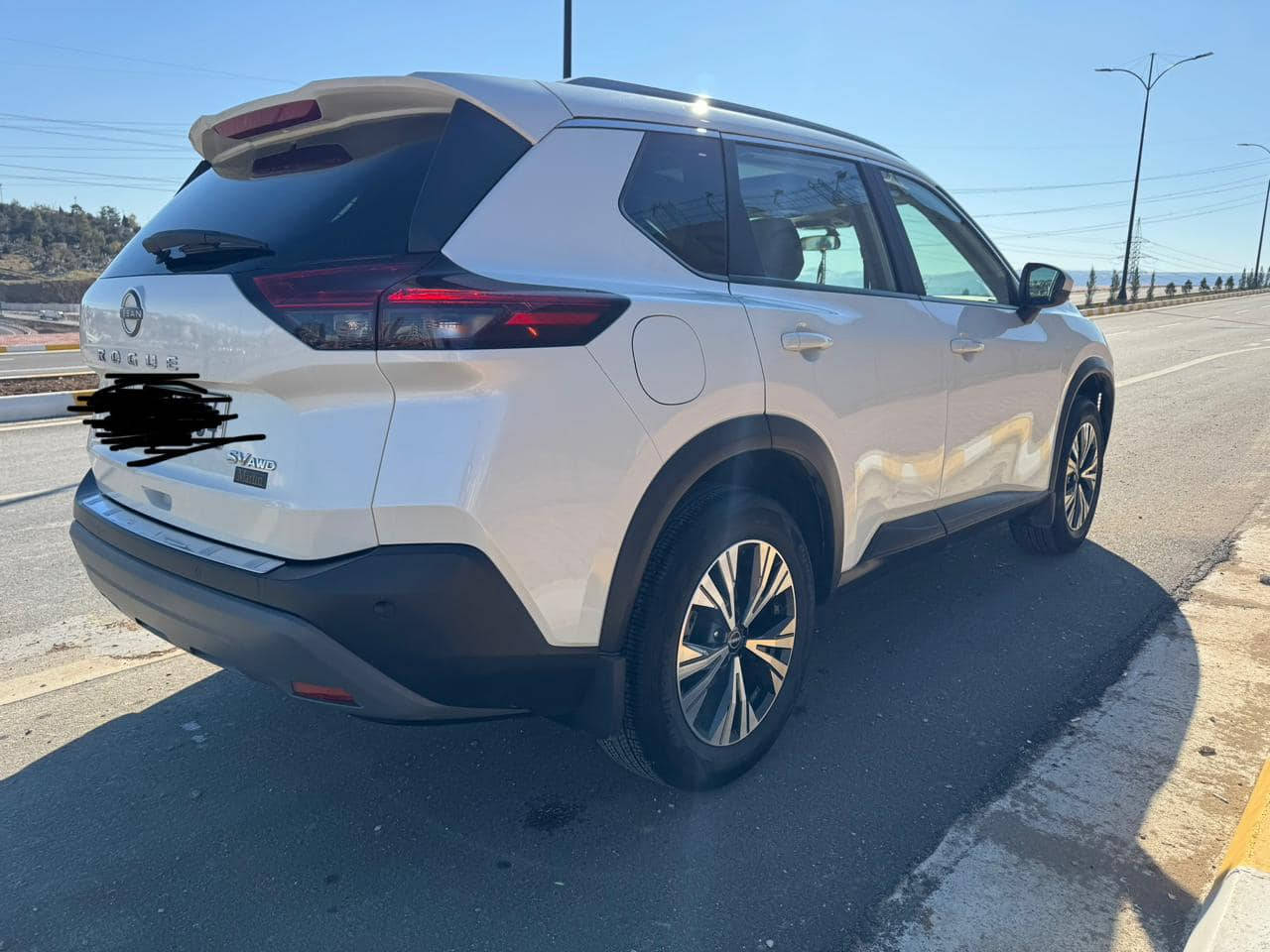 نیسان روج مودیل ٢٠٢٣ فول مواصفات 
١٩٠٠٠ مایل رۆشتووە
 ٣ بستۆن تۆربۆم
دەبڵ أکسل(4x4
بانوراما
بەصمە
شغال
بریک بەصمە
کوشن جلد
کوشن هیتەر
درگای دوای کارەبای
ویل کرۆم
ڕادار
خەتی جادە
کامیرا وشاشە
ڕەقەم سلێمانی  سەنەوی تاوەکو ٢٠٣٠ تازەیە
رقم شانصی(5N1BT3BB8PC855467
نرخ ١٥٤ مجاک


**إذا كنت صاحب هذا الإعلان وتريد حذفه لأي سبب، رجاءا أرسل رسالة إلى الدعم الفني**