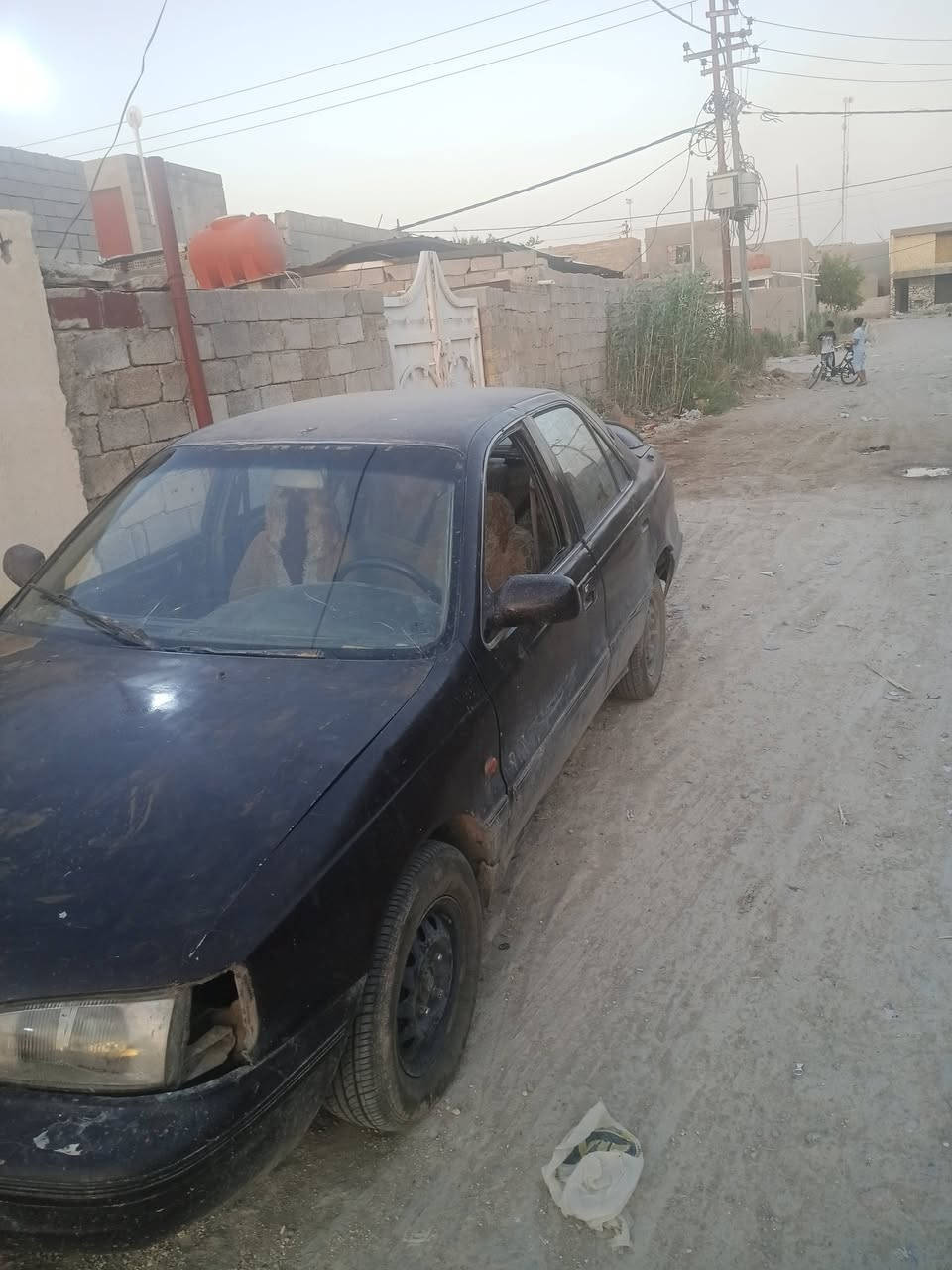 النترة دمعة موديل 92 رقم نجف تخم تاتر جديدباتري محرك جديد كيرها موشي  صدرنص ونص سعرها 15$ وبيها مجال عنوان واسط قضاء الزبيديه رقم الهاتف ***********
