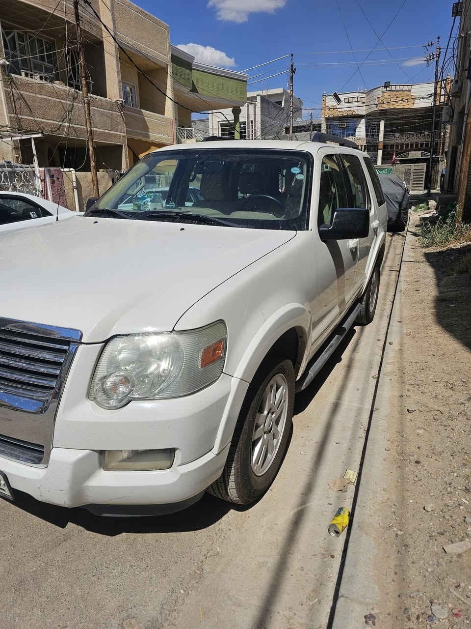 السلام عليكم
فورد اكسبلور 2010 خليجي 
فول مواصفات وكالة نيفا
السيارة باسمي
V6 
7 راكب مكفولة رقم سليمانية
4x4
تبريد ثلج
كامره + حساس خلفي

السعر : 140
***********
مكاني بغداد _ الثعالبة قرب سيطرة شعب قديمة
