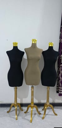 قياس ٤٢ • اكتاف عريضه • نظيفه