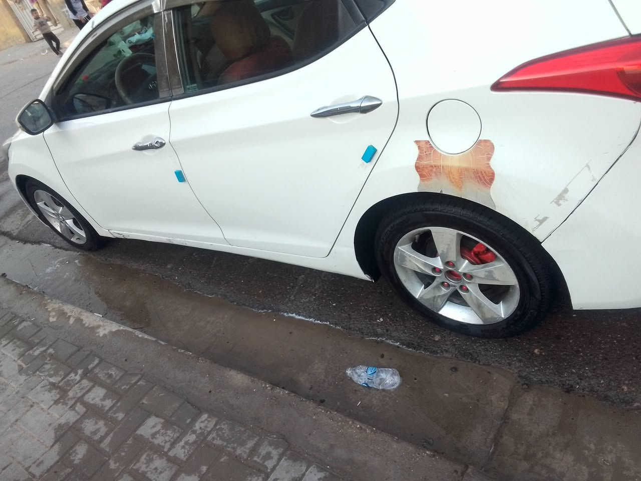 سلام عليكم مراوس وتطيني فرق 
سيارة النترا 13  سيارة مصبوغة حزام و سونار موجود محرك 1800 رقم السيارة ديالى مكان بغداد العبيدي تريد تفاصيل اكثر اتصل علة الرقم *********** سعر 90💸💸بيهة مجال
