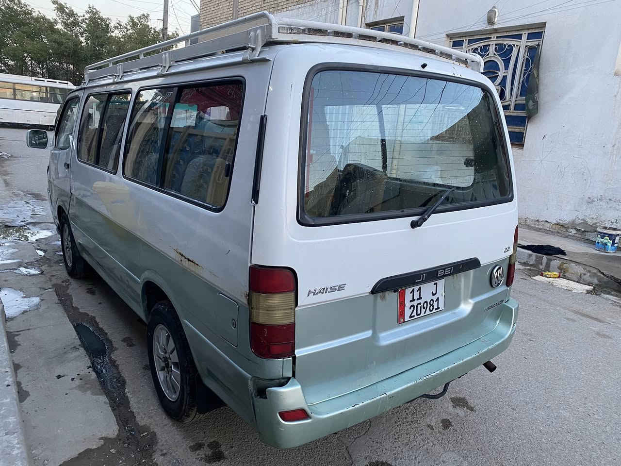 السلام عليكم
جنبي للبيع السيارة عدنا من الشركة لليوم عبري واحد ممصعدة بالشارع استخدام عائلي  تخم تاير جديد صدر جديد ياباني مال هايسة تبريد لاندكروز مكينة مكصوصة ٢٠ بيهة صبغ الحجل رقم الجديد مصفرة الكشن الخلفي والقلاب عندي انطيهن وياهة 

الاتصال ***********

السعر 70وبيهة مجال
