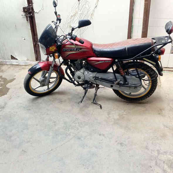 السلام عليكم ورحمه الله بوكسر 2018 رقم سنويه مكينه ما مفتوحه السعر  1400 بيها مجال بصيط 
العنوان بهرز الدواسر للتواصل***********
مكلف بلنشر
