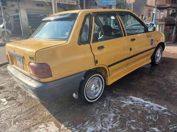 سلام عليكم سايبه ١١ للبيع تفاصيله محرك جديد على السحك 
كير كلج مكفول
صدر امامي خلفي جديد
دوشمه جديده غرفته نضيفه كلش
كهرباياته كله شغاله عده التبريد
تخم تاير خط ابيض
شواصي نضيفات بدون لحيم 
مابيه لاضربه ولاتبديل بس بيه جراد
فقط نقصه جبنه بين الكير والمكينه ذب دهن تكلفته ٣٥ الف
جامه اماميه جديده باتري جديد
مشط اوباور مال برايد
هزه جديده مصفره هيئه وغرامات
بسمنه السياره
مكاني بغداد الحريه 
هاتف***********
السعر ٢٥ بيه مجال بسيط
