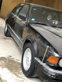 بي إم 735i • غاز وبنزين • ابو غريب