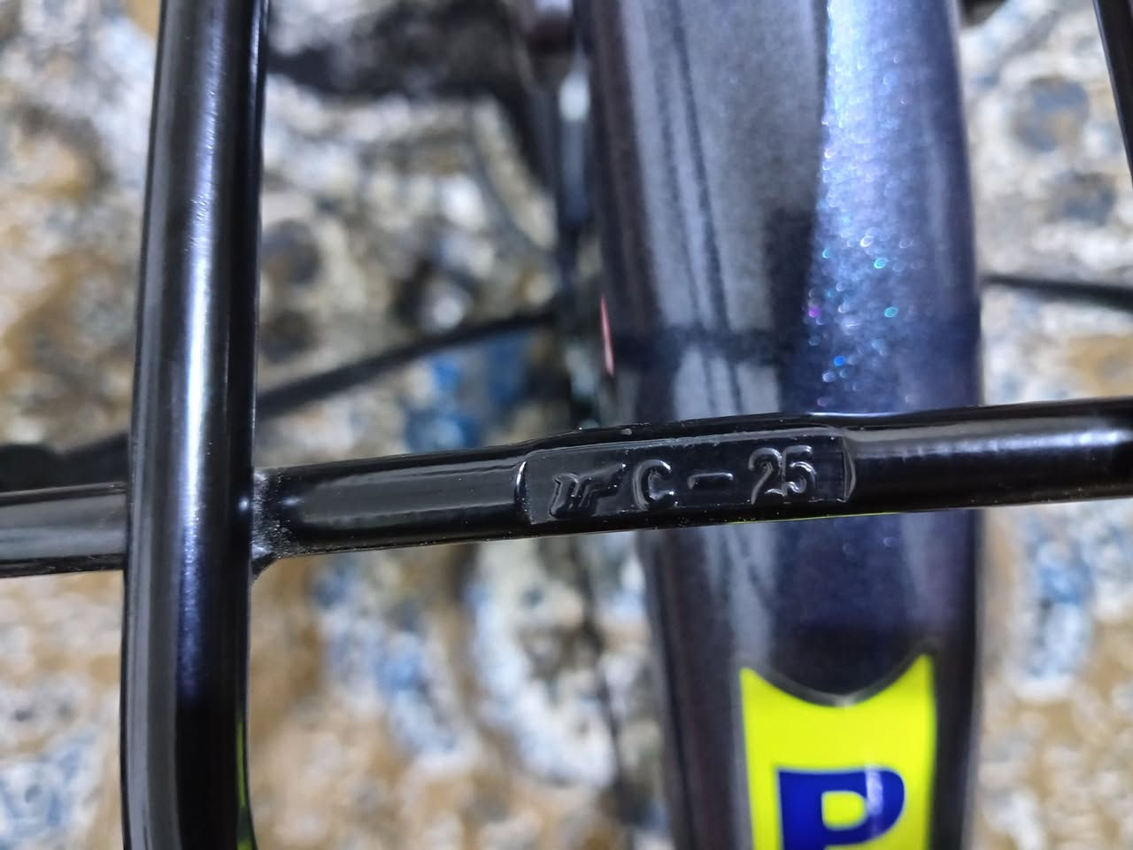 سلام عليكم بايسكل حجم 26 من ماركه BD بي 11ختم موديل 2021ياباني اصلي مستعمل اسبوع مكينه ذبانه بريكات شغاله بل مكان بي ضوه شغال قفل شغال تايرات نضيفه ممفتوح بي ولا برغي مكاني بغداد سيطره الشعب القديمه منطقه السريدات السعر 175 بي مجال قليل


**إذا كنت صاحب هذا الإعلان وتريد حذفه لأي سبب، رجاءا أرسل رسالة إلى الدعم الفني**