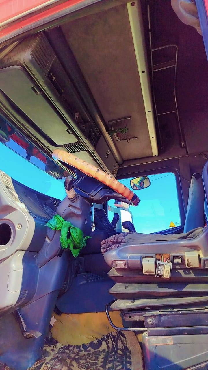 السلام عليكم للبيع سكانيا موديل ٢٠٠٣ انجكترخطين رقم بغداد ٣ لوحات تخم تاير سياره كفاله عامه راس وعربانه المكان واسط قضاء الصويره الاستفسار ***********.   ***********
