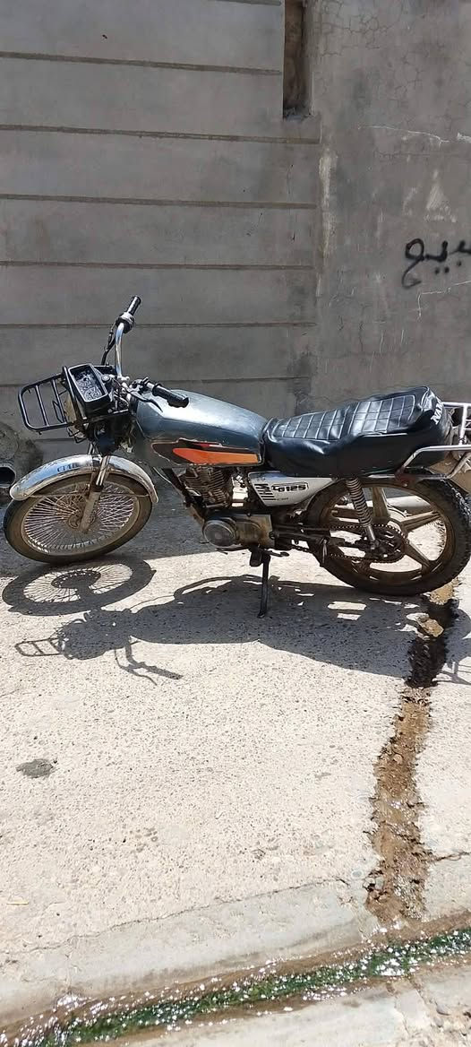السلام عليكم موطور للبيع مال روحه وجيه اربعه كير السعر 150وبي مجال المكن حمام العليل


**إذا كنت صاحب هذا الإعلان وتريد حذفه لأي سبب، رجاءا أرسل رسالة إلى الدعم الفني**