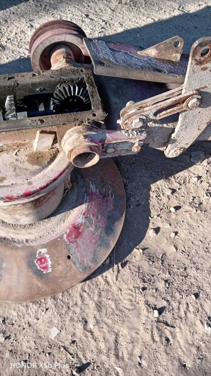 حاشوشه للبيع مكفوله من اي كسر مابيه ***********
