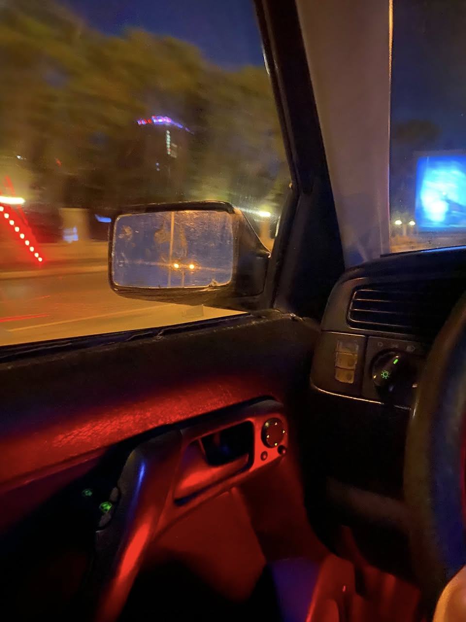 بۆ فرۆشتن گۆلف git /mk3مۆدیل1993گیرو مه‌كینه‌ 18به‌شه‌رت سایه‌ره‌كا تابلی جوان وریكا  ته‌قه‌و ره‌قه‌ی كاراباهی هه‌موو به‌شه‌رت لایت زینۆ فلجاو ته‌بریت گه‌رمی هه‌موو به‌شه‌رت سایه‌ره‌كا جام كاراباهی ئاوینه‌ كاراباهی سلایت دبل په‌راشوت شاشه‌ ئایپاتو سایه‌ره‌كا سوبوخ حام بۆ جوانی ناوغورفای لۆك  سانه‌وی ژینگاو هه‌زای هه‌موو نوێ یه‌ تا 2031سایه‌ره‌كا باناو خۆمه‌ سایه‌ره‌كا بی لێدانه‌ وه‌رگه‌راو براوا به‌شه‌رت شوین هه‌ولیر نرخی39كه‌میك مجالی برایه‌نه‌ ژ:م***********واستاپ ڤایبه‌ری له‌سه‌ره
