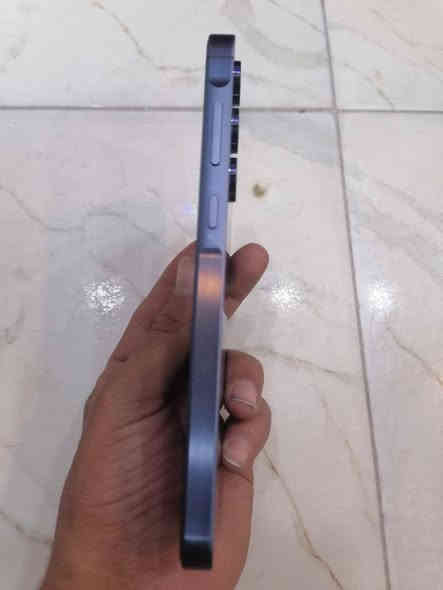 جهازA55
ذاكرته 256/عشويته 8
جهاز جديد
سعره 390قفل 
رقم جهاز ***********
