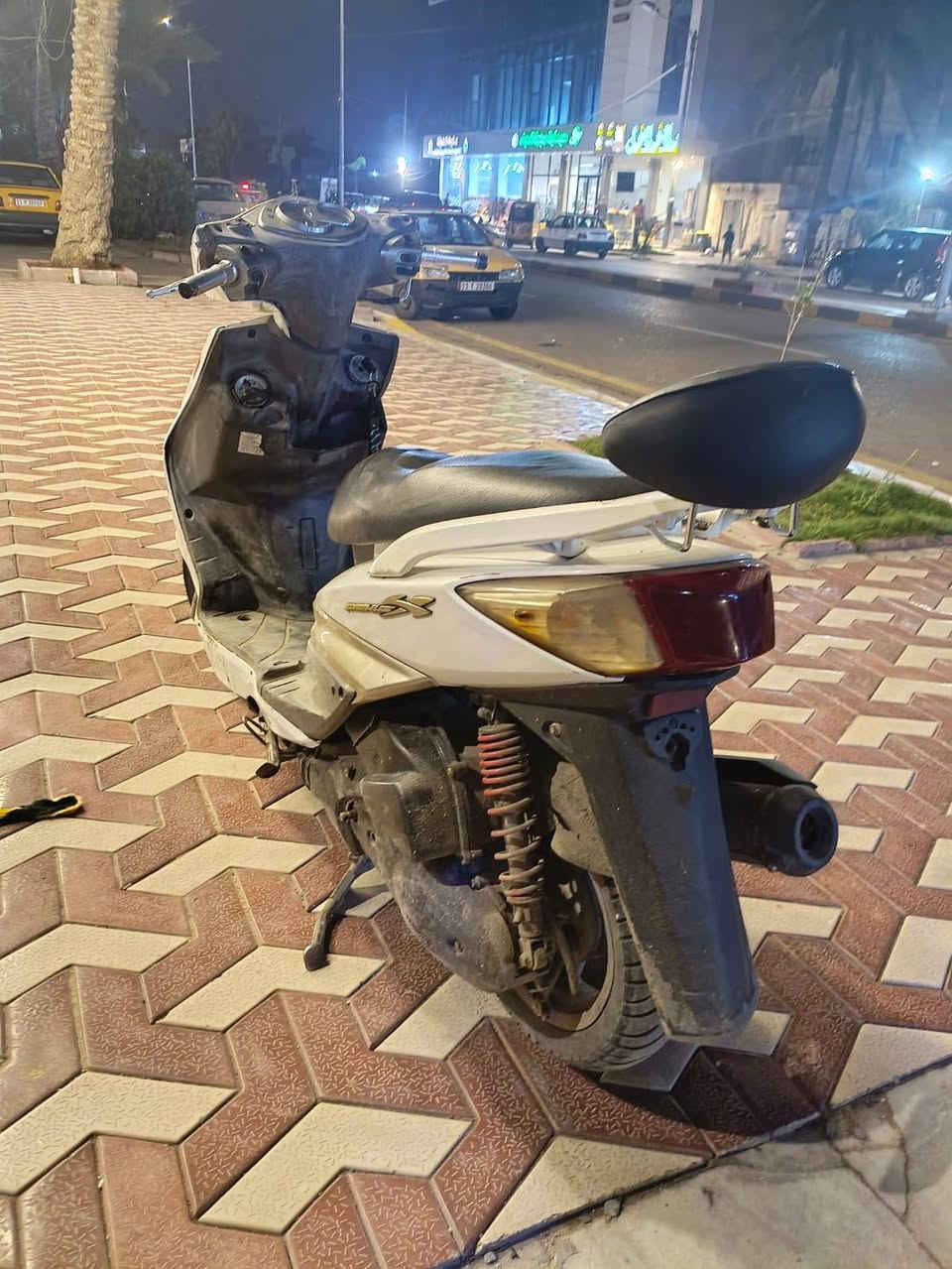 دراجة سكنس فحل دراجة مكفولة مكينة الدراجة كهربائيات شغاله كلشي شغال رون دشبول عوزها فقط القبق الهوائي سعر دراجة 700 وبيها مجال لأستفسار راسل واتساب ***********
