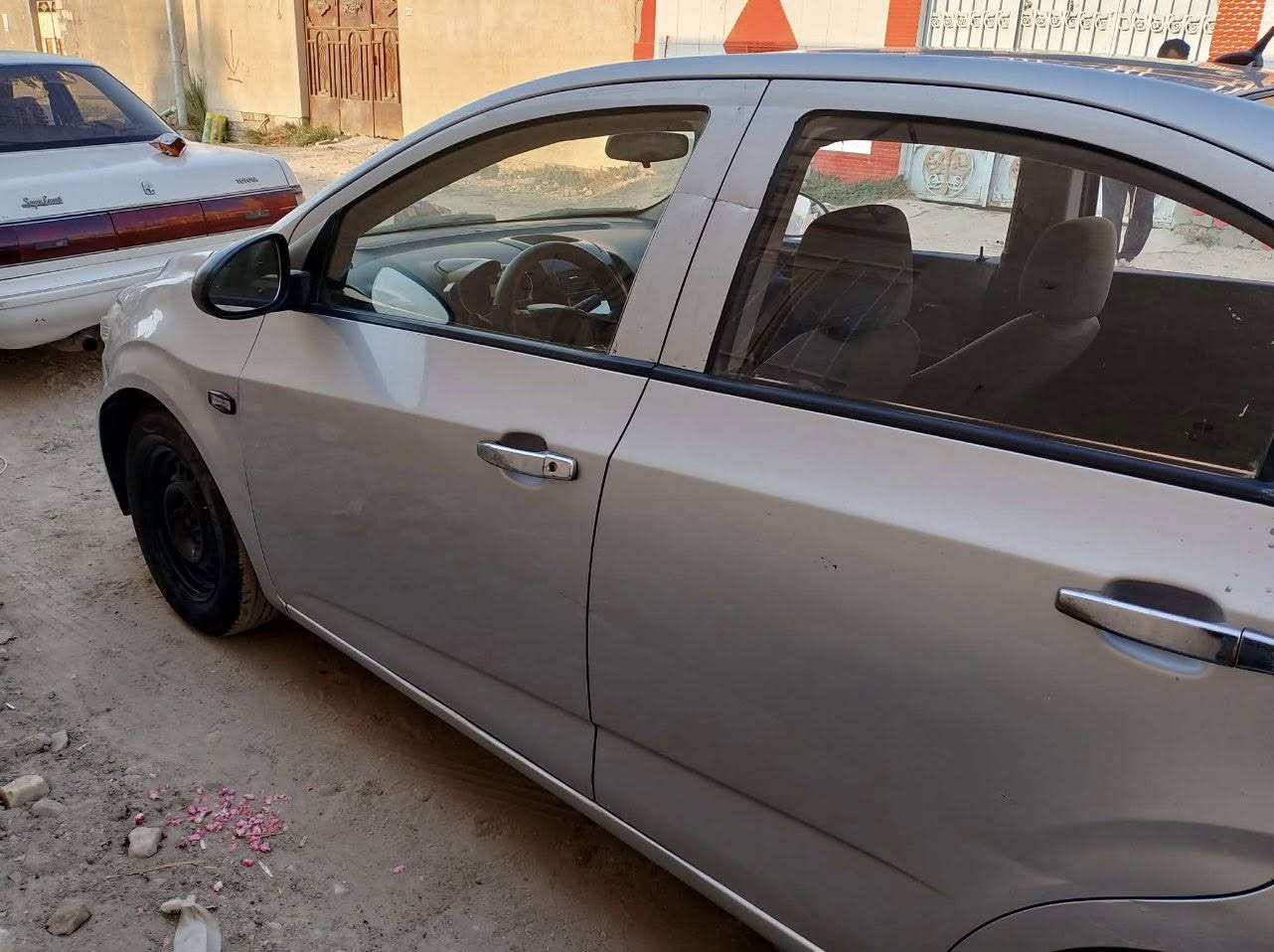 "سونك 2012
"مكينه كير حداديه جاهزه 
"بابل إنكليزي تحويل ثاني يوم"
" بدون ضربه بيه طخات بارد 
"وارد خليجي
"مكاني النجف الحيدريه 
“سعره 52$
0780842 0667”
