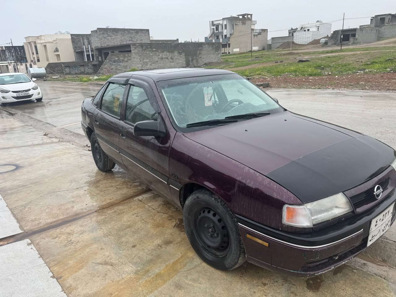 اوپل موديل 1993زور پاكه تايه ي تازه هه مو گياني به شه رت بي ليدراو  تازه بوياغ كراوه بي مه سرف ده فتر بنزيني هه يه رقمي به سر جوه *********** كركوك, العراق
