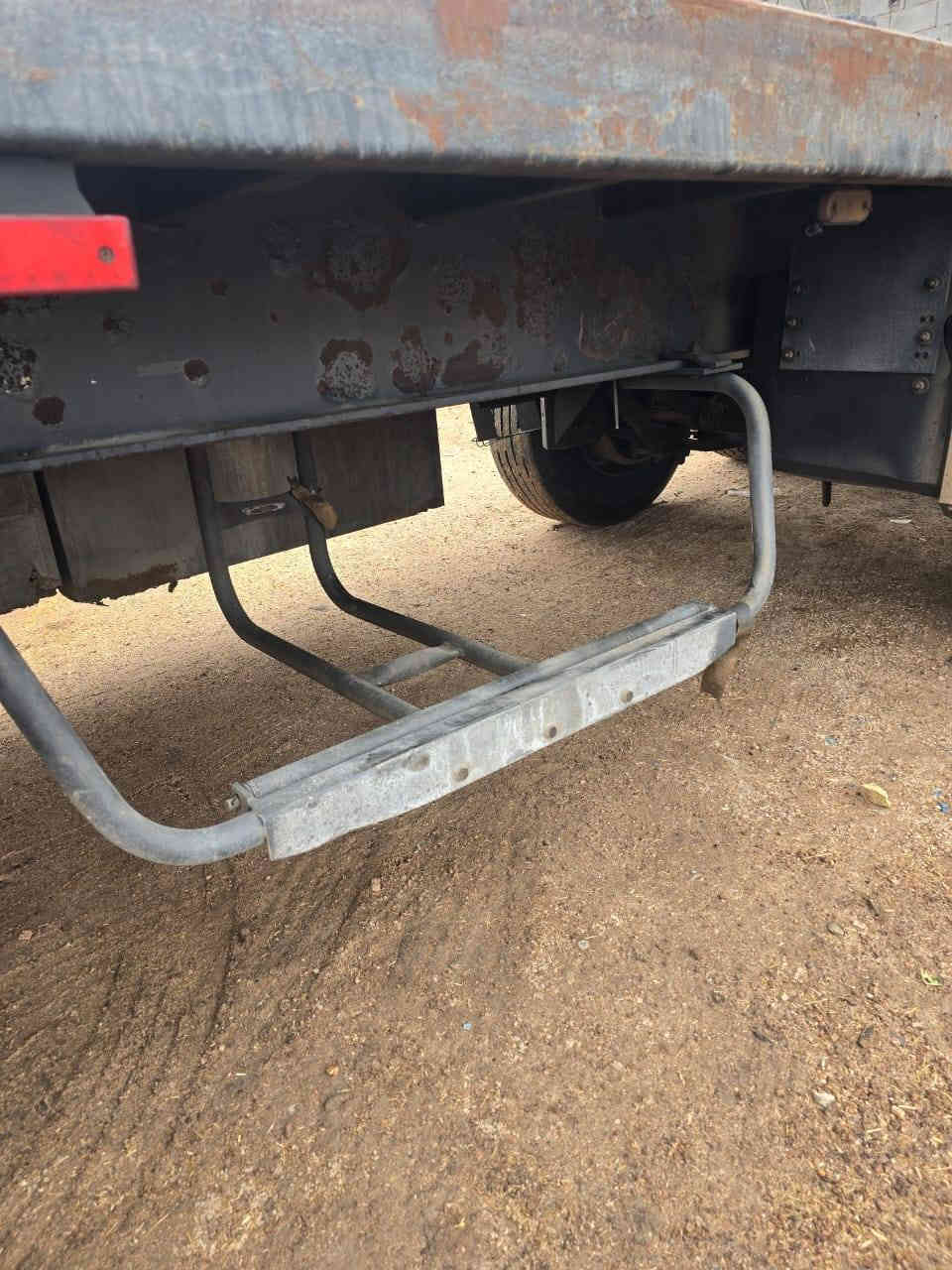 سلام عليكم عربانه وربي البيع
تخم تاير تخم جوبلس فلاجه مطبخ عربانه مكفوله 
السعر 50 وبيه مجال قليل 
العنوان البصره قضاء الدير 
تواصل علا رقم ***********
