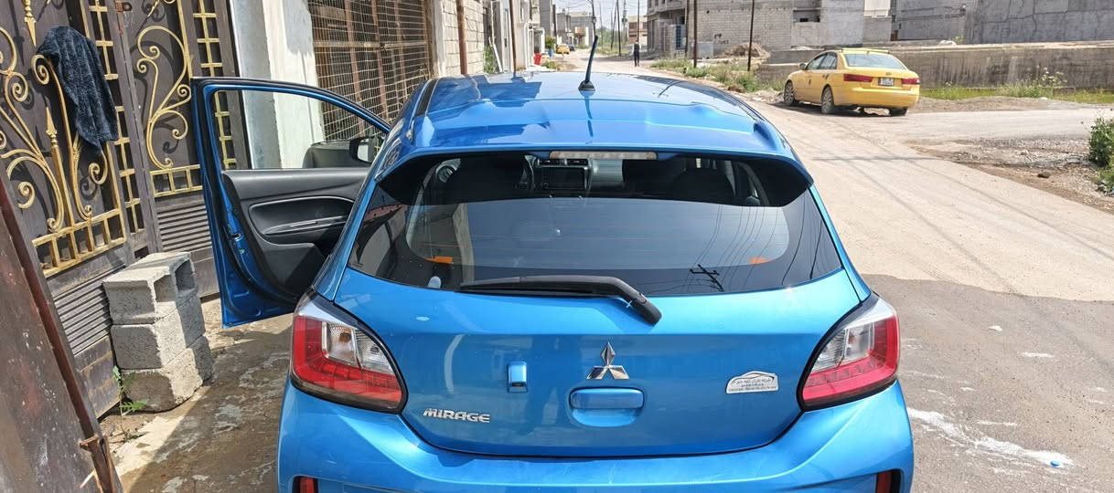 مسيوبوشي ميراج موديل223 وارد أمريكي ضرر باب السايق للبيع التصال***********
