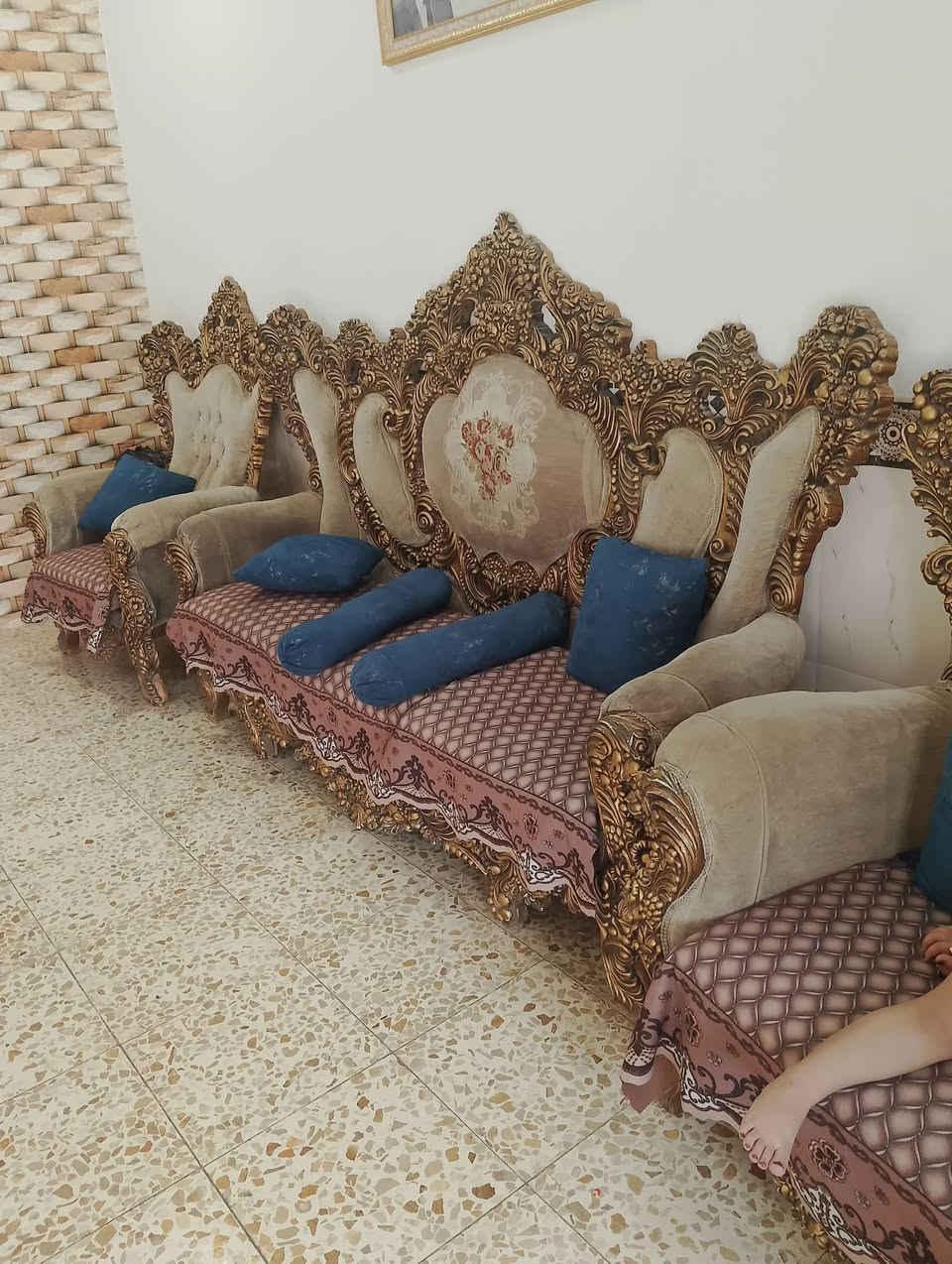 عندي هاذه التخم البيع تفصال درجه اولى ***********
