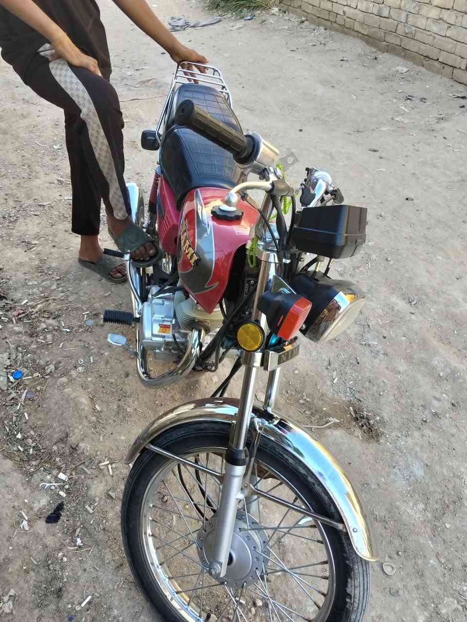 نروح اقوه مصلح بلحله اذ كال مفتوحه تاخذه بلاش
.دراجه نامه للبيع موديل ٢٠٢٦ختم مكينه للبيع

طلعته بشهر 12مداريهه بلدهن 
معدل/🤍
فصله/😅
قوه🔕
دراجه قويه بمعنى الكلمه للبيع بس
التغليف شايله

العسر 650بيه مجال بسيط
***********
