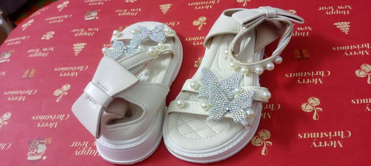 بنات احذيه شئ أن آخر قطع سعر خمسه


**إذا كنت صاحب هذا الإعلان وتريد حذفه لأي سبب، رجاءا أرسل رسالة إلى الدعم الفني**