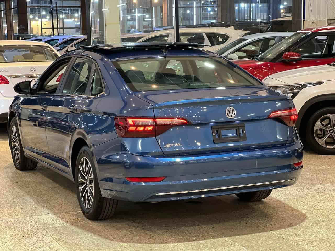 Volkswagen Jetta 2021 SE+ فول مواصفات ‎
موديل  : 2021
‎2️⃣2️⃣سياره مرقم /جاهز تحويل شرط رقم اربيل
‎ ماشية 84 مايل فقط 
‎سيارة بدون ارباگ 🆗
‎المحرك:- i4 - 1.4 Turbo 
‎المواصفات 
‎شاشه كبير 
‎بانوراما
‎بريك بصمه 
‎رادار امامي و خلفي وجانبيه 
‎كاميرا 
CarPlay
‎فحم شركة
‎كشن هيتر سكان هيتر
‎كشن كهربائي   
‎سبغ: جاملغ و ربع بونيت بدون دواخل  
‎ماشي 84 مايل
‎مكان السيارة اربيل 
‎سعر البيع $154 
‎*********** واتساب
‎كورك [***********]
