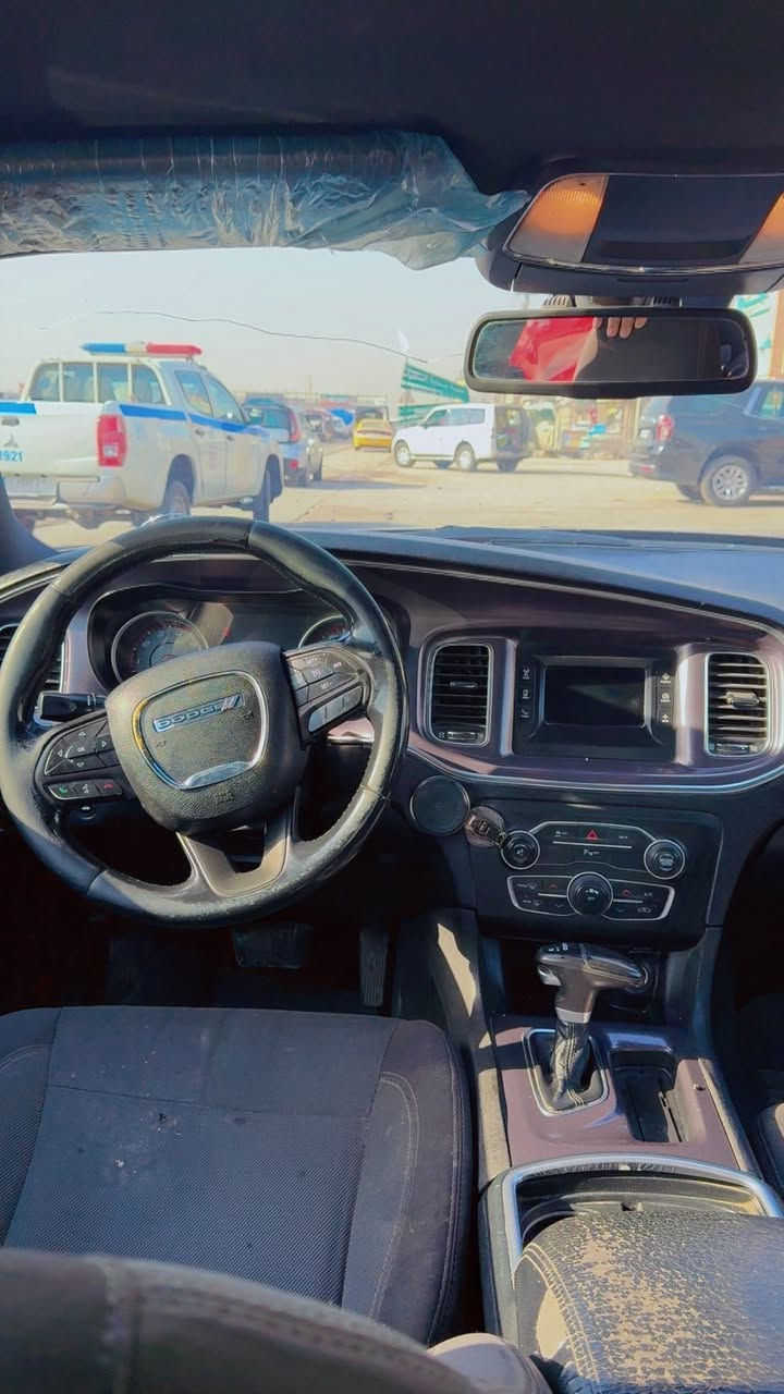 دوج جارجر 
 موديل 2015 
وارد امريكي  وكلشي  موضح ب سونار  
***********
سعر 160  وبيها مجال  شي بسيط
