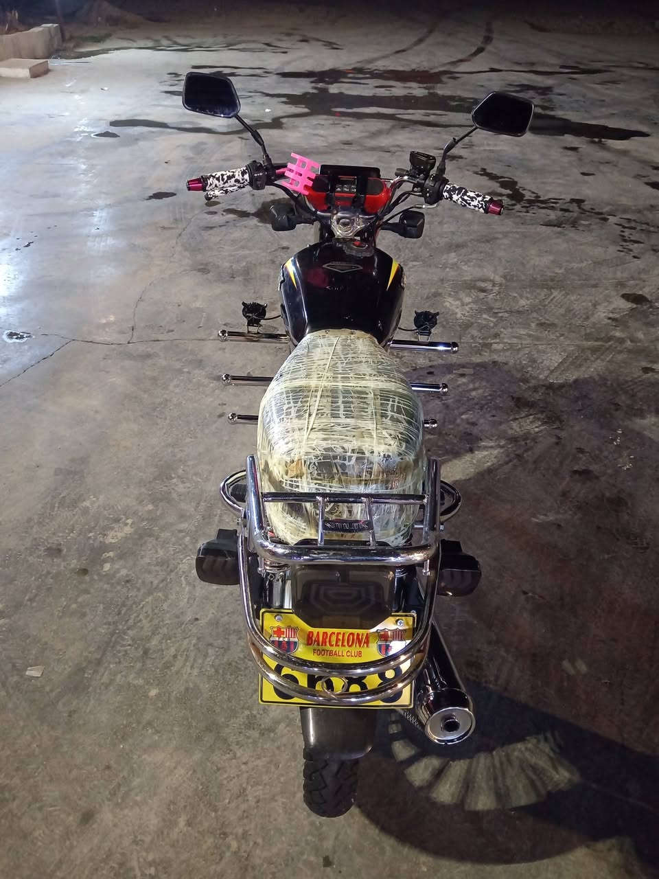 سلام عليكم دراجه سيفان سونك موديل 24كفاله خير من الله مكينه شلعه تايرات جدد دبلات خلفيه او امامي جدد مابيها اي نقص كهربائيات سلف هندر اشاير لايت عالي ناصي نشرات كامله مكينه 200
                                      ملاحضه شاشه طافيه فقط
              (سعر 750بيها مجال بصيط)
شراي يتصل ***********مكلف بل نشر
