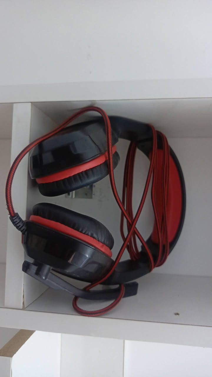 اخوان تقيم سعر للتجميعه حاليا عرضتها للبيع

الكيس 
R5 5500 
كرت الشاشة 3080 3FAN 

رامات 16

لوحة الام  gigabyte B450M 

باور سبلاي Thermalright SG850S-W 850W 80+ Gold Power Supply, White

التخزين  500G SSD +500HHD

يو بي اس اون لاين UPS 1KV Online 

والماوس وكيبورد RGP بقية الملحقات كدامكم

 تواصل خاص او واتساب ***********
