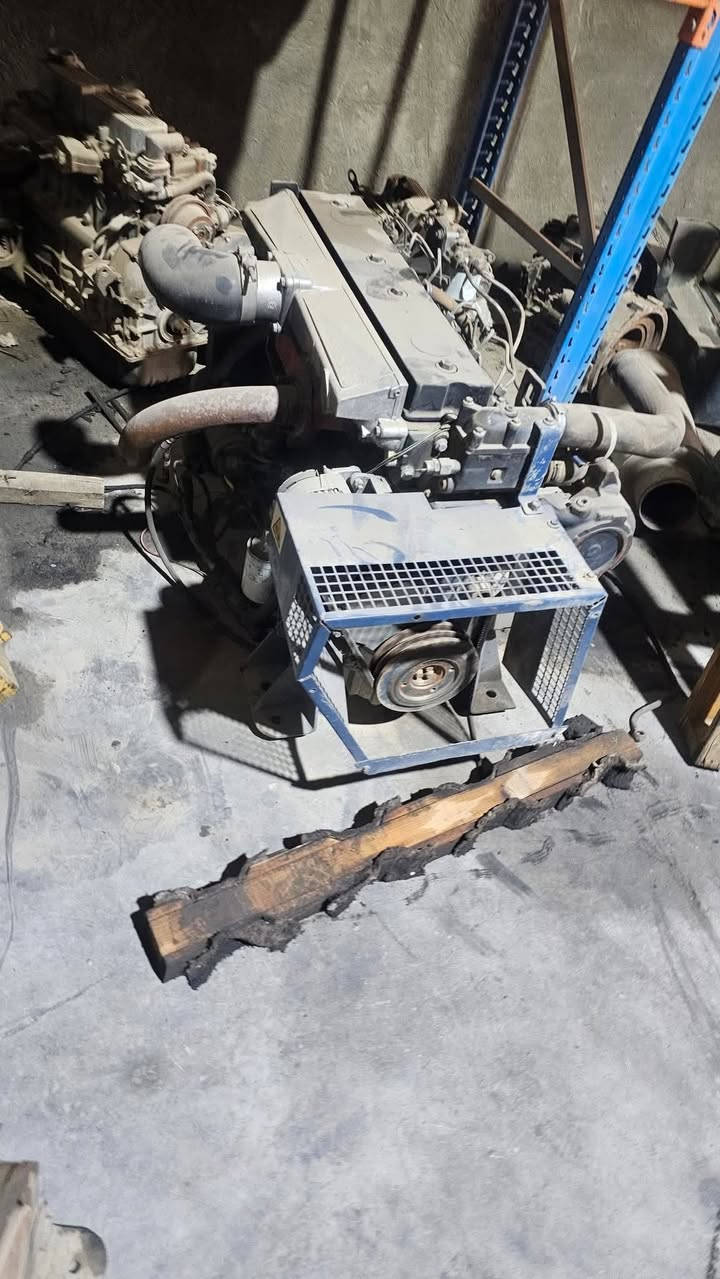 البيع محركات العنوان بصره *********** عدنان ***********
