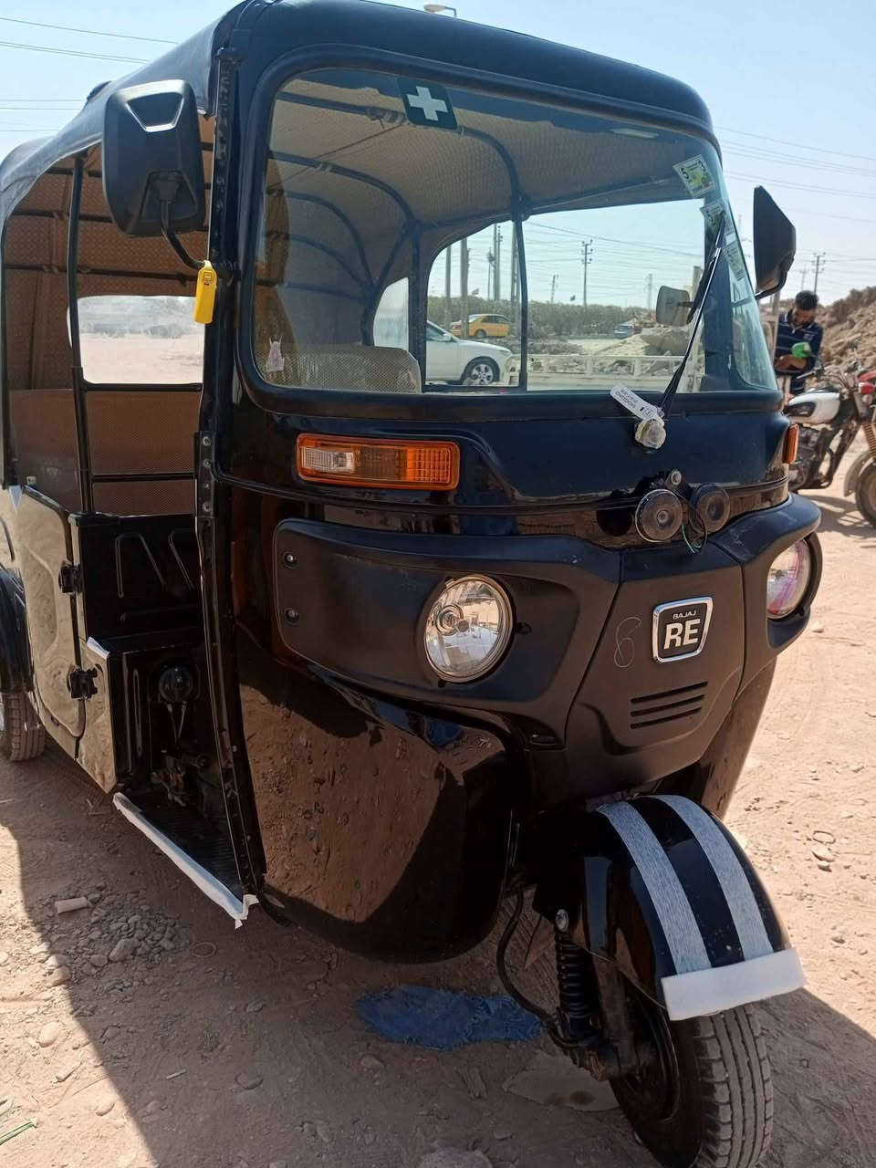 السلام عليكم تكتك للبيع موديل 2022 شهر 8 مكفول اورق  كامله سنويه رقم نكليزي تحويل ثاني يوم  سعر 5 ملاين مستعجل عله بيعته للاستفسار ‏‪ 
***********
***********
