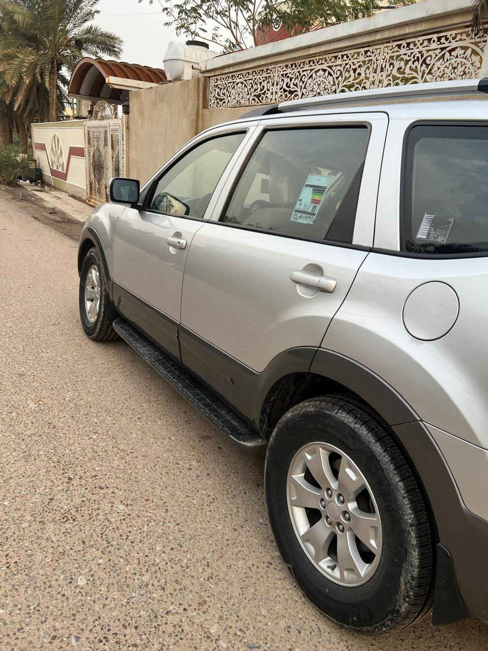 السلام عليكم
كيا موهافي موديل ((2011))
رقم بصرة انكليزي بأسمي تحويل ثاني يوم 
. حساسات خلفية وكامرة 
. جنطة شفط
. فور ويل
. تحكمات ستيرن
. اشاير بالمري
. فتحة سقف
. ايرباك سليم
. تخم تاير جديد وبطارية جديدة 
. محرك 6 سلندر
السيارة ماشية ٢٠٠ الف 
((السعر ١٢٥))  
***********
