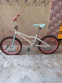 بايسكل بنات • الماني • يحتاج نفخ