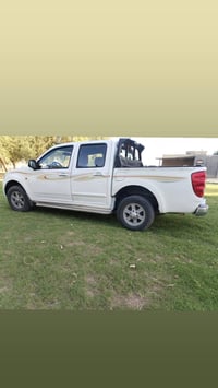 بيكم كريتويل • ٢٠١٤ • بابل شوملي