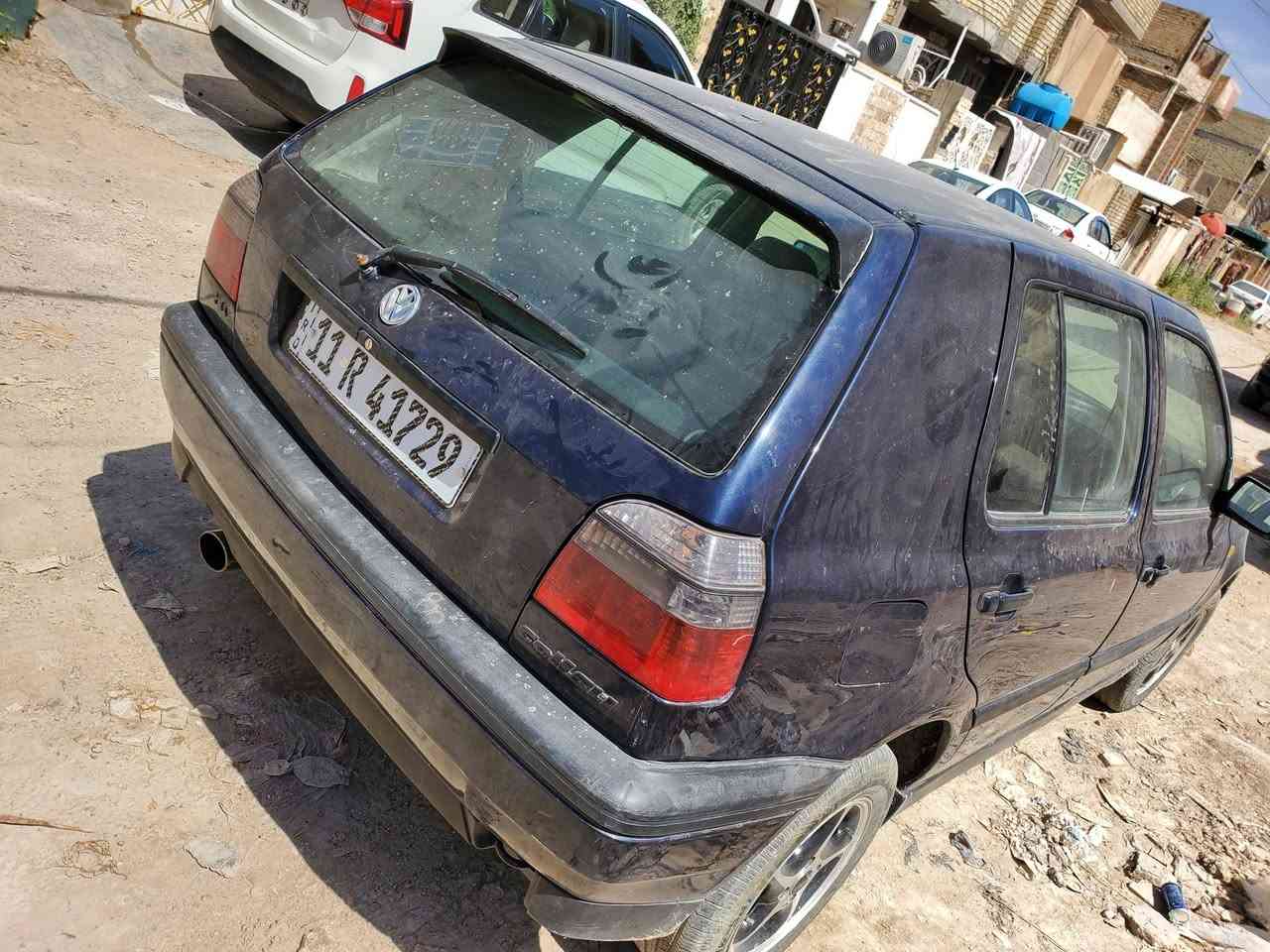 يا الله السلام عليكم للبيع مستعجل سعر 34 كولف موديل. 94 سياره جديده وبلاديه مكينه جديده صدر امامي خلفي جديد تخم تاير جديد لايتات عدسه زينون كوله شغال تبريد شغال بس منقص غاز غاز فقط لا غير سياره الله شاهد كلش حلوه بس عندي صارت مشكله بلكير طبكتها مبيها شي رجعت انمر ماكو نمره بك بيها ترجع ليوره طبيعي بس ليكدام ماكو ابيع علئ وضعها مكان السياره بغداد 
***********
