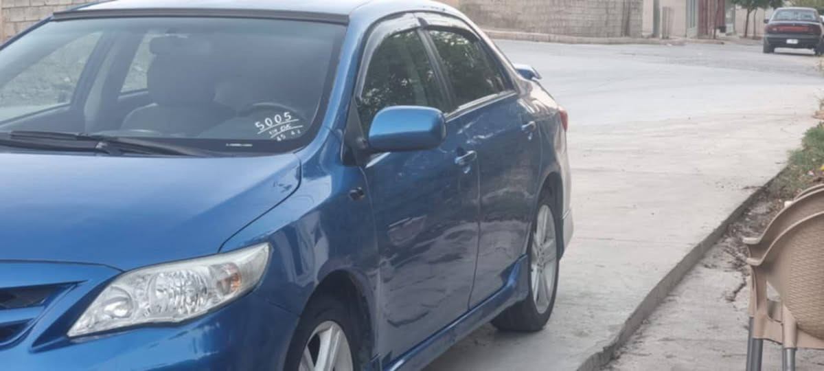 بەناوی خودای بەخشندەی میهرەبان
تۆیۆتا کرۆلا(بیکاشۆ) بۆ فرۆشتن
ساغ ساغ 
مۆدیل 2009 کامل کراوەبە 2013
پێش و پشتی کەپسە و هیچ لێدرانی نیە
 کامل بۆیاغ شتێکی زۆر تایبەت
سەیارەکە تابڵێی توندو تۆڵە
گێڕو مەکینەی بەشەرت
مەکینە گەورە
شاشە ئایپاد 
ناوزەرد 
تەبرید گەرمی و ساردی بەشەرت
هەیکەلی زۆر جوانەو لوسە 
چوار تایەو ویلی لۆکی لەژێرە
بەکورتی و پوختی ماڵی دۆستە بۆ ڕاگرتن 
ماڵی مەدەنی بەشەرت
سعری 58 و معامەلەیە
 شوێن ڕانیە ..
ژ.م. *********** یان ***********
کۆڕەک واتس ئەپی لەسەر 
مەسجیش کراوەیە.. رانية, السليمانية
