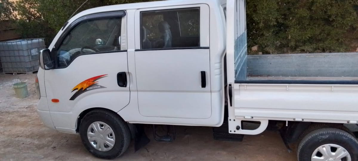 كيا بنكو ٢٠٠٨ محرك ٣٠٠٠ محور بم ونوزل السياره حلوه تخم تاير السعر١١٥


**إذا كنت صاحب هذا الإعلان وتريد حذفه لأي سبب، رجاءا أرسل رسالة إلى الدعم الفني**