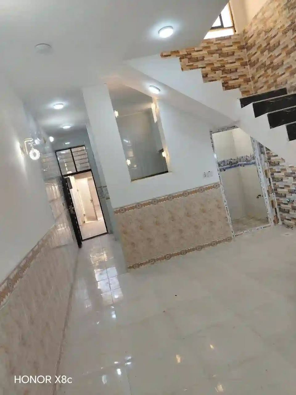 دار للبيع بمساحه 80م طابو زراعي بناء طابوك سقف صب بلنجف مقابل ملحق قريه الغدير سعر 33مع مجال للاستفسار الاتصال ***********
